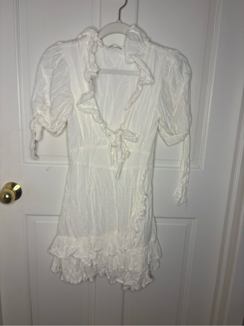 Here Comes the Sun White Ruffle Tie-Front Dress size XS